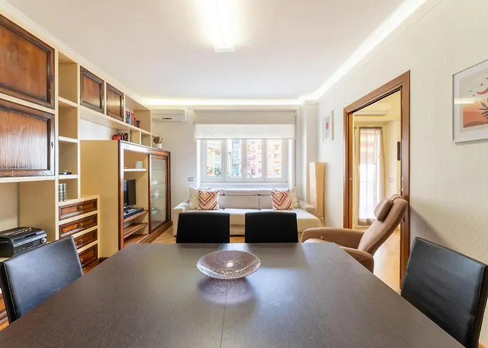 Furio Family Flat, A Few Steps From Metro A Stop Apartment